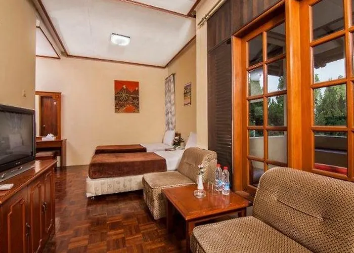 Megamendung PermaiResort Hotel